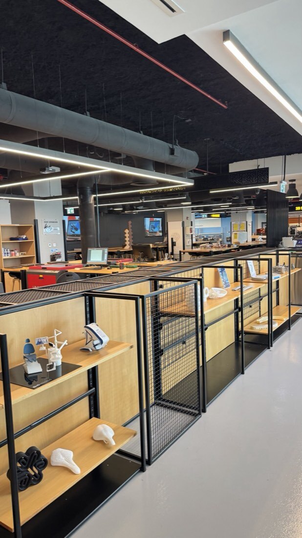 Vitrine de protótipos do SoiLAB